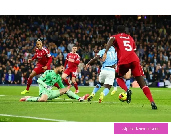 吉布斯-怀特在英超联赛中表现亮眼，助球队迎来关键胜利，状态持续回暖